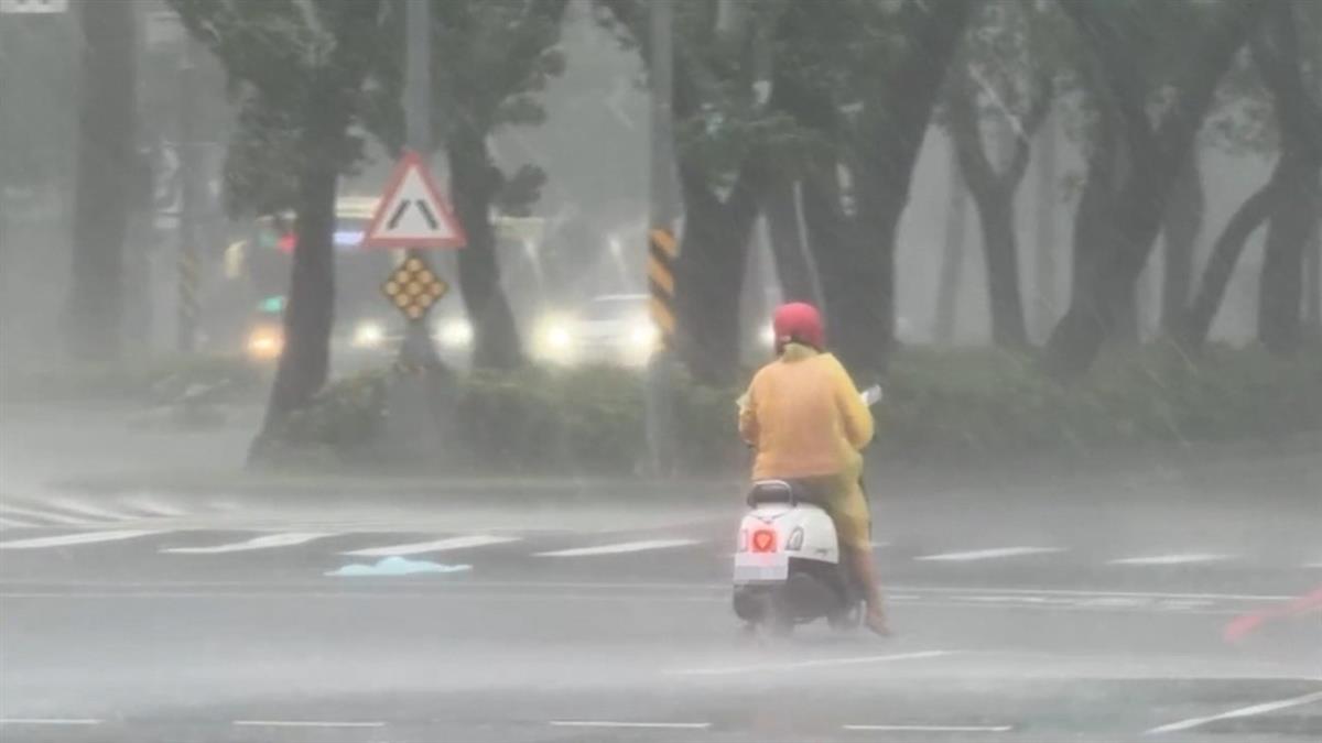 暴雨還沒下完！豪大雨特報 2縣市紫爆
