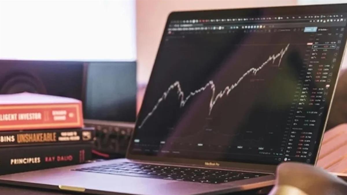 鬼故事來了！ 華爾街崩盤專家：先上後下大崩跌