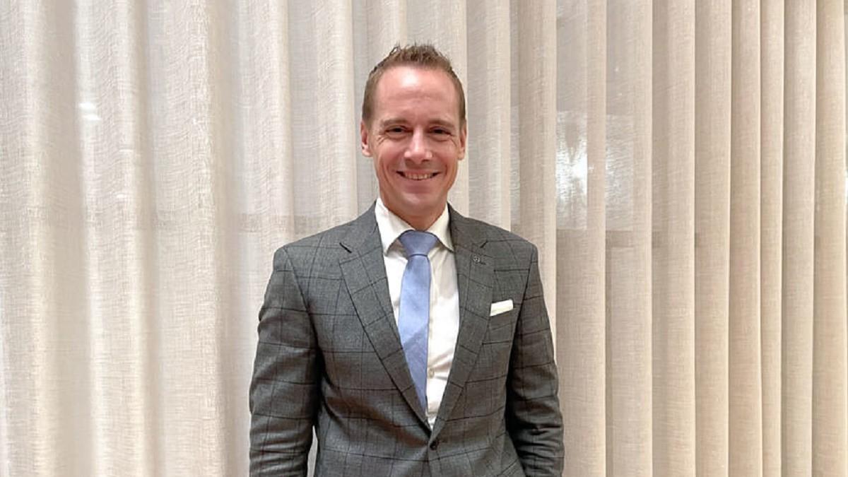 台灣賓士宣布「車價不會降」 塞港很快會消化