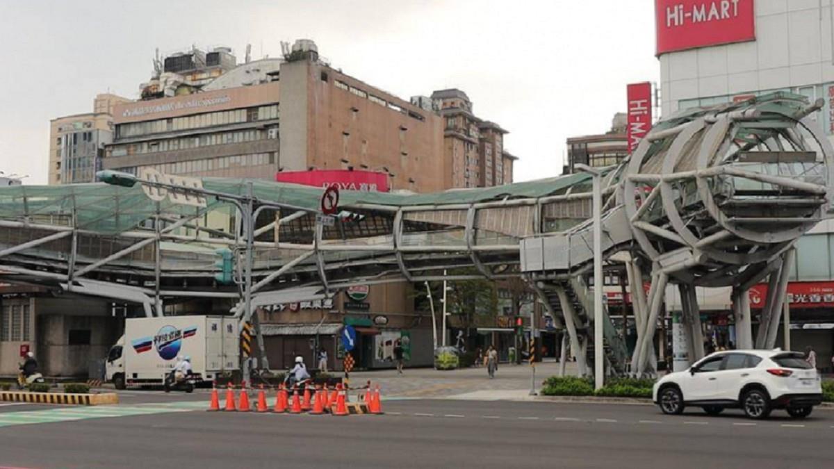 小西門町變時代眼淚？ 店面掛滿出租告示 網嘆風光不再