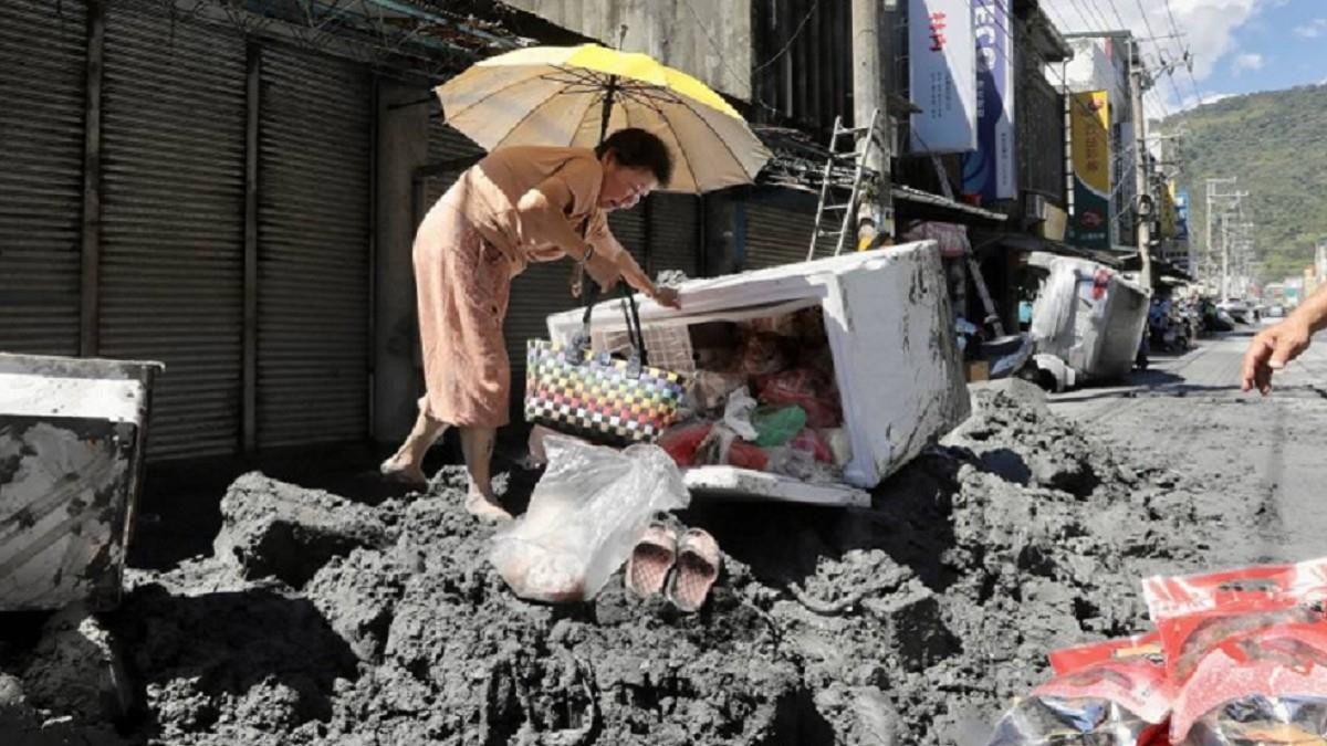 捐贈物資湧入花蓮！ 志工收「恐怖物資」怒：這裡不是垃圾場