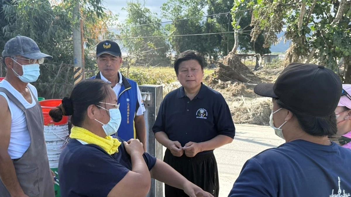 「鏟子超人」收假返鄉！ 傅崐萁致謝也道歉：虛心檢討疏失