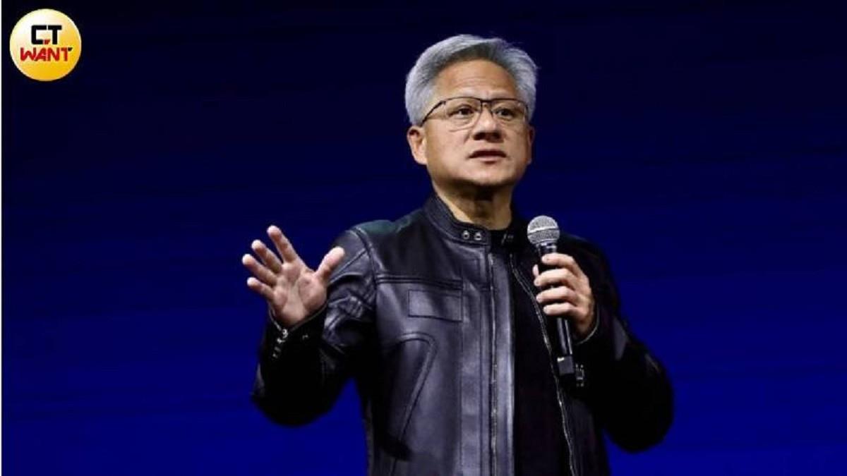 不是工程師！ 黃仁勳曝AI時代最夯職業「年薪超過300萬」