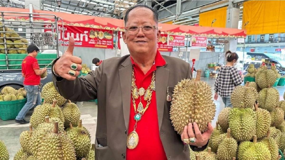 兒外遇！ 富豪爸氣到「懸賞打小三」：至少10巴掌