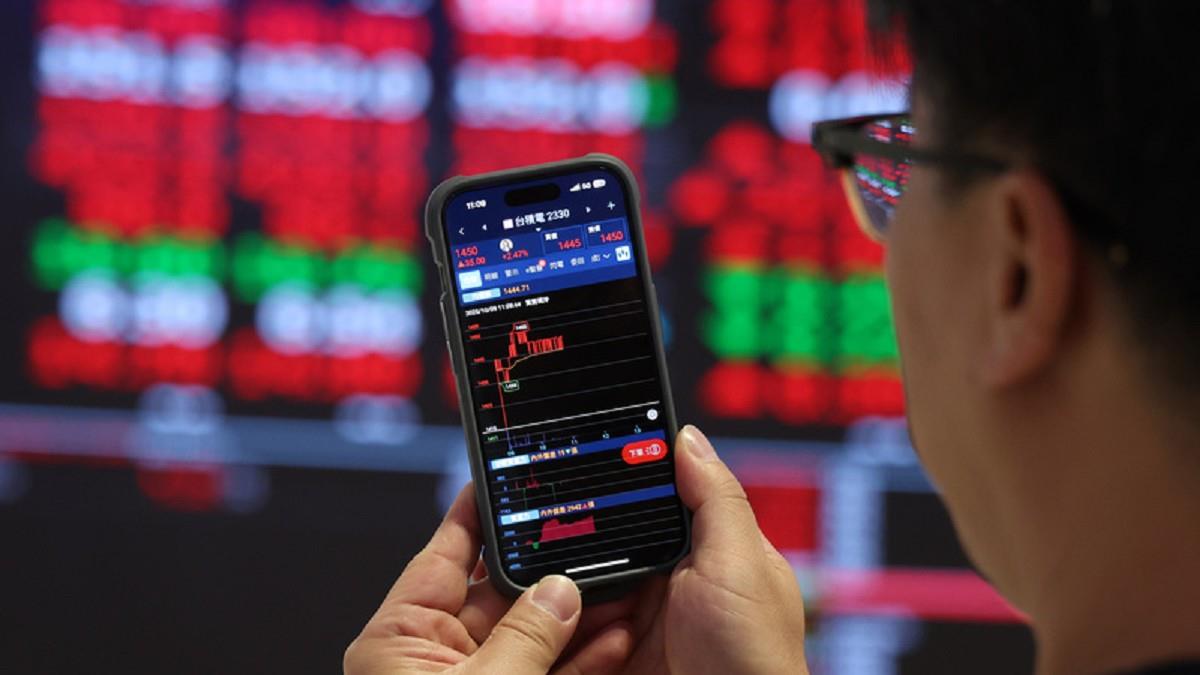 川普祭重稅美股大翻車 「台積電法說」牽動台股後市