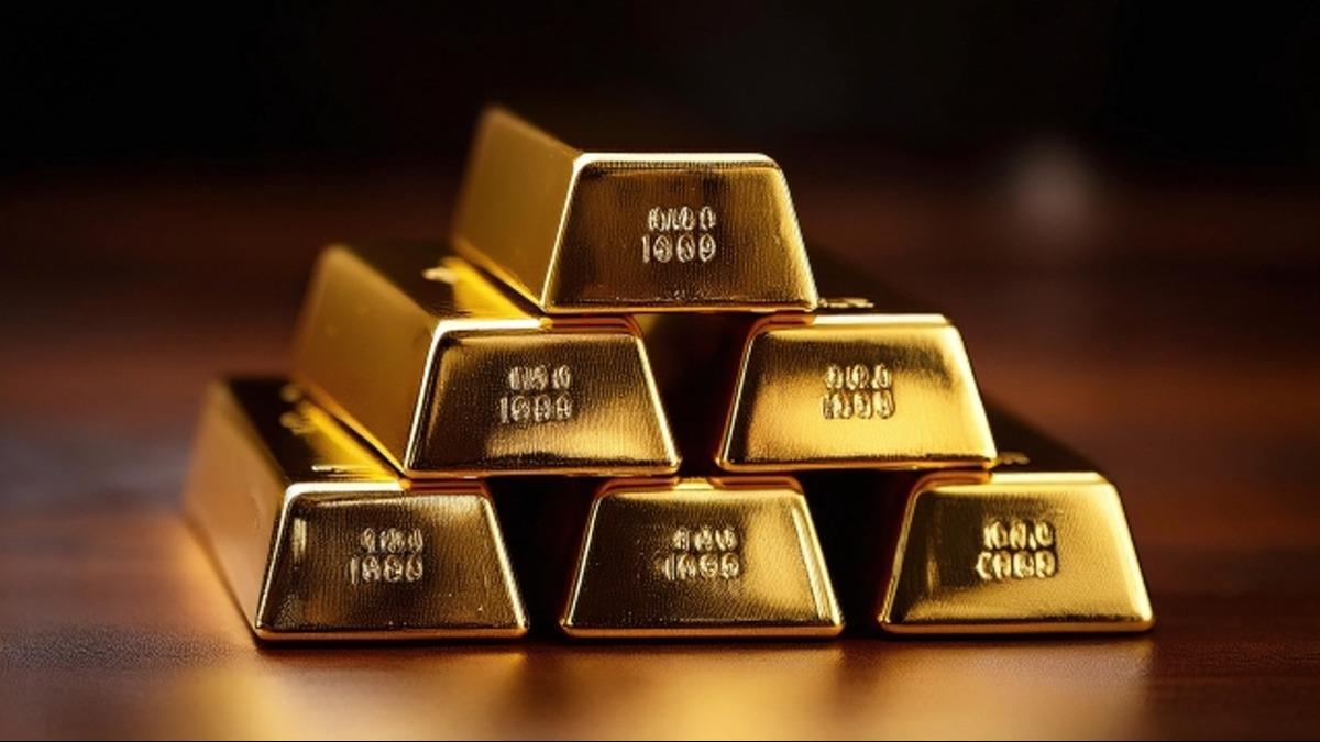 走路踢到182萬金條！2女大生報警歸還 什麼都不要