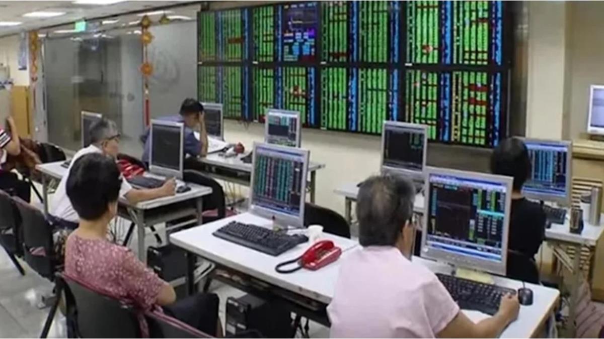 外資買超117億終止連3賣　敲進DRAM鴻海、調節台積電