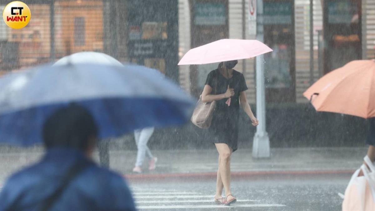 雙北達停班課標準沒放假！ 氣象粉專嗆市長：乾脆廢掉