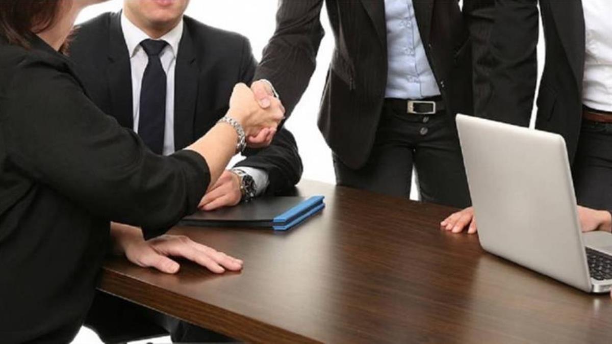 年底最強「翻盤運」！ 4生肖事業突破、升遷有望