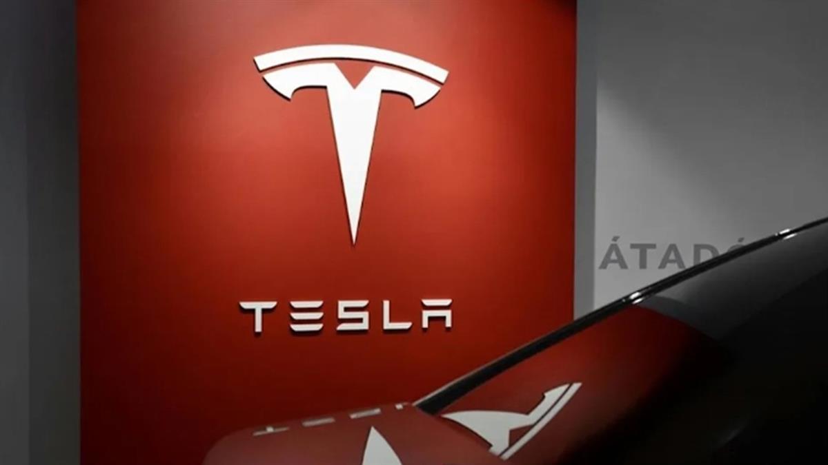 特斯拉將推AI5晶片 馬斯克：台積電、三星共同代工