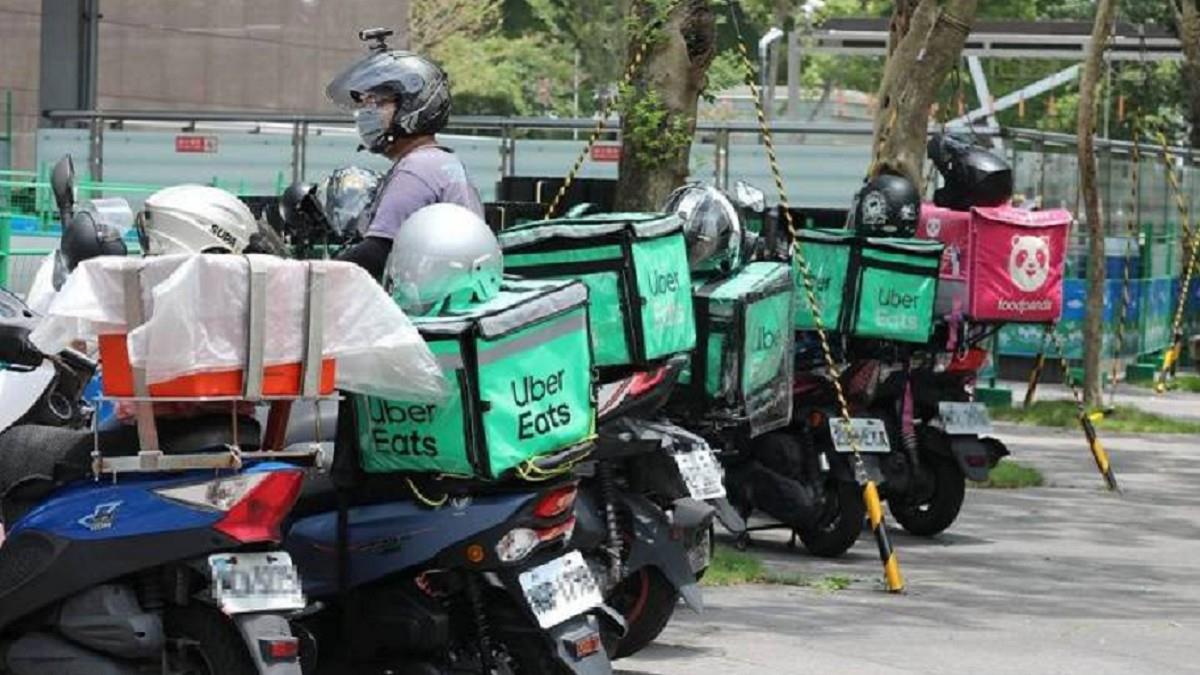 外送員專法未上路 已掀起民怨？ 網憂：恐全民買單