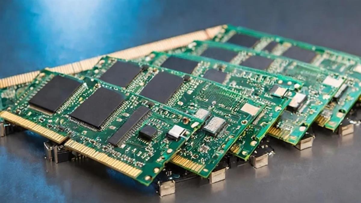 大摩超準！ 記憶體「上修4檔」全漲停 網驚：是不是出貨文