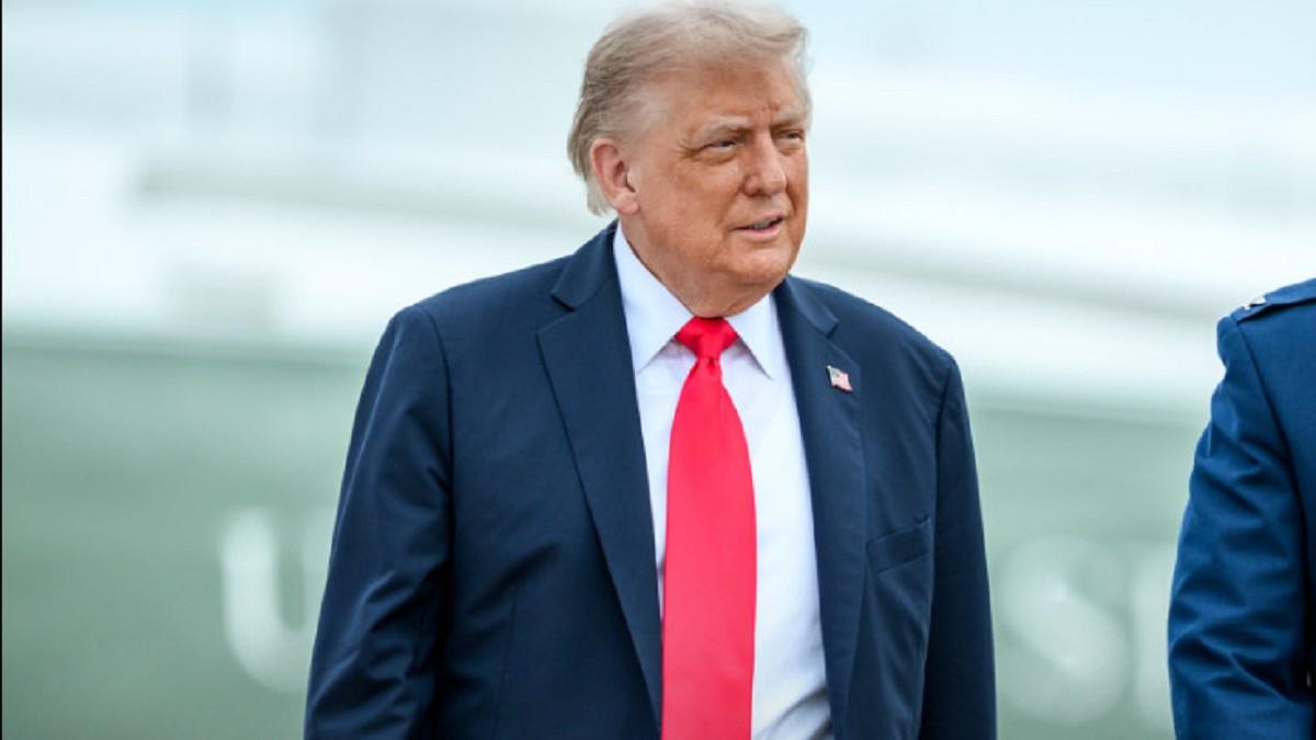 川習會前夕！ 川普預告今會晤黃仁勳 AI晶片議題受矚