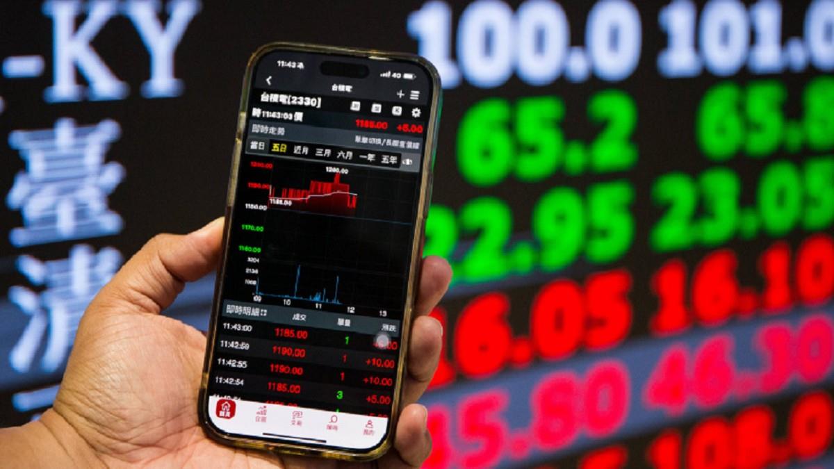 台股站上2萬8！ 不光只有台積電 「3類ETF」人氣夯到爆