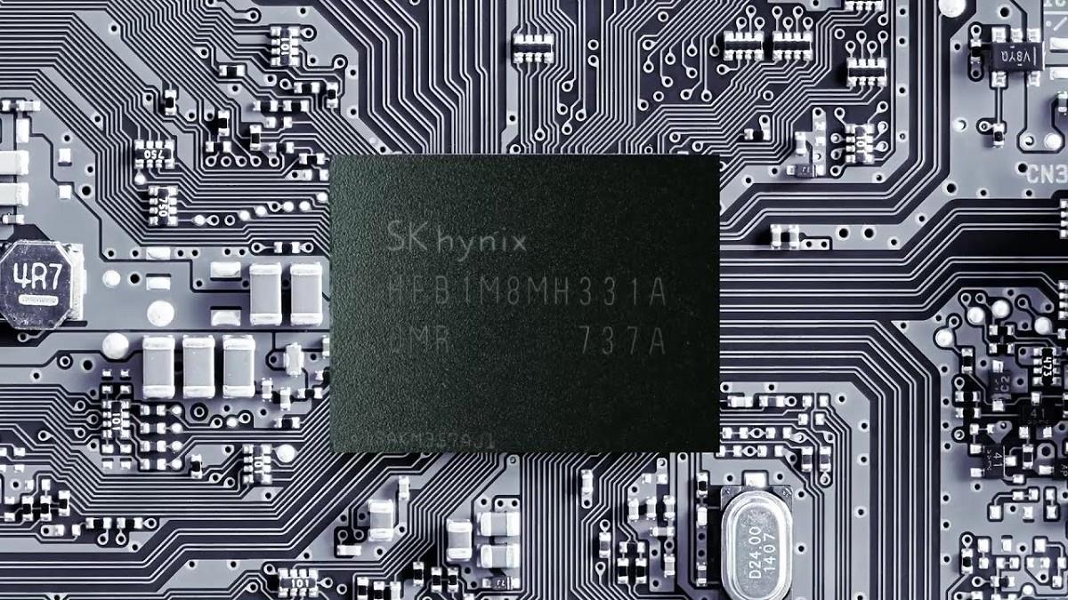 記憶體「超級週期」來了！ SK海力士：明年所有產能已賣光