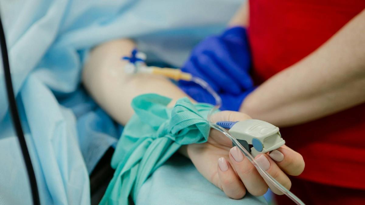 醫藥費高到離譜！ 他救助「AI 機器人」 意外救回500萬