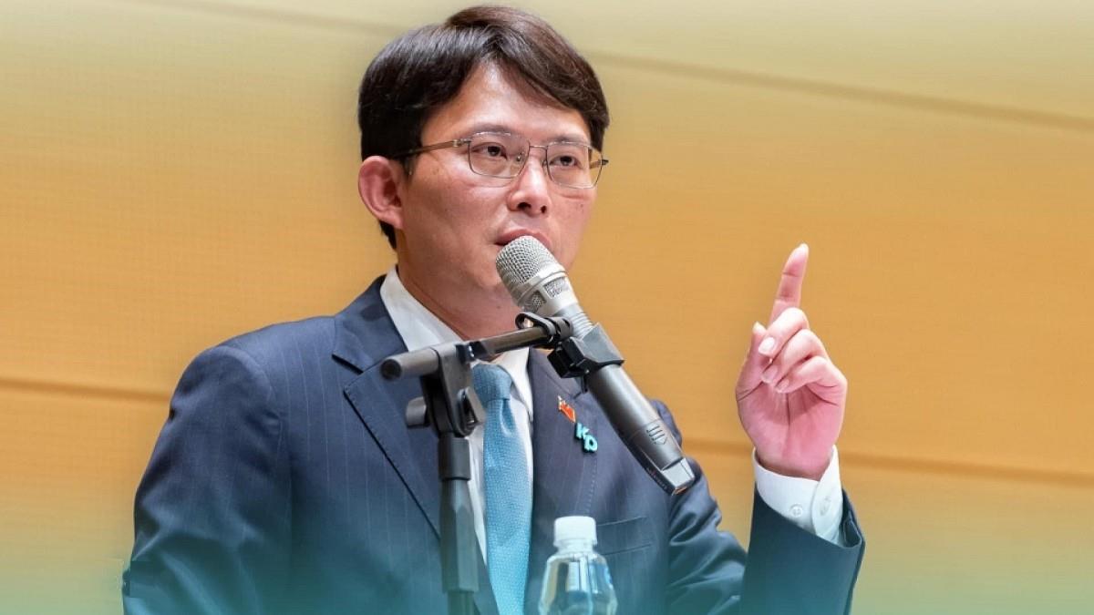 徐永明翻版？ 黃國昌遭爆「拿錢辦事」 律師：低消就是7年起跳