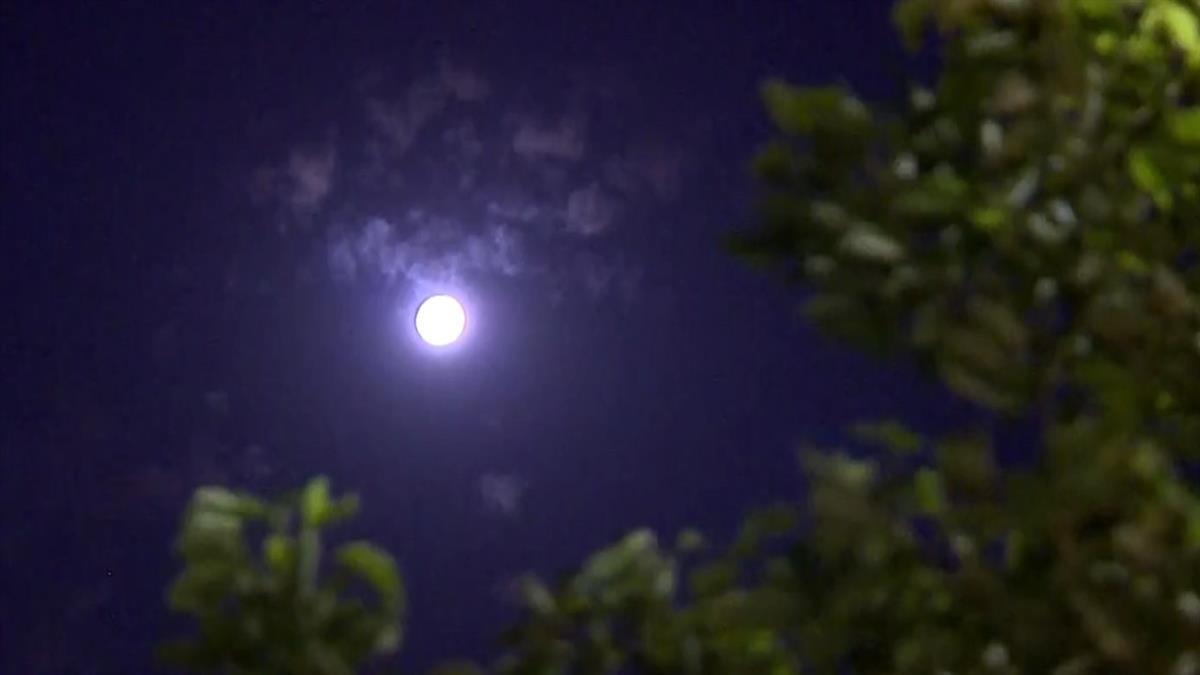 超級滿月＋火能燃燒！ 命理師曝「許願吉時」： 這2天力量格外強大