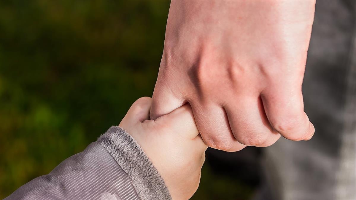 帶孫體驗手作課！ 外婆腦波一弱大失血 網見價格驚：比包還貴