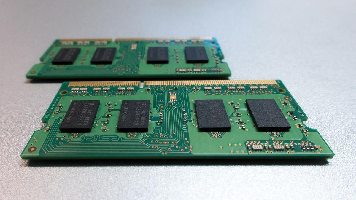 記憶體漲翻天！「這些人」的噩夢來了 專家曝背後恐怖風暴