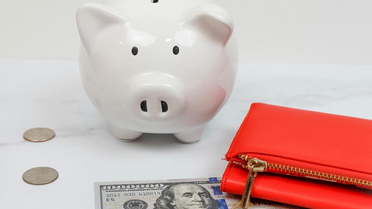 30歲已有300萬！ 她立志存到500萬就買房 網急勸三思