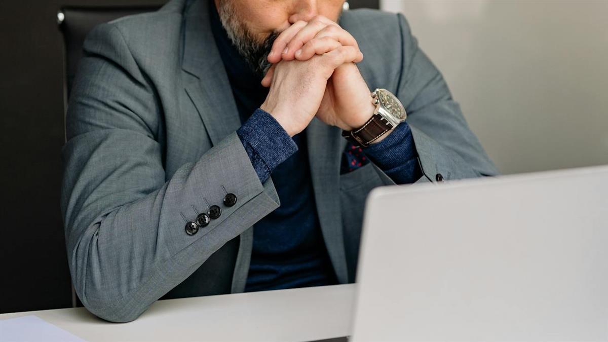 拚十年升主管！ 換來「加薪2%責任200%」 他嘆：不如買股自己賺