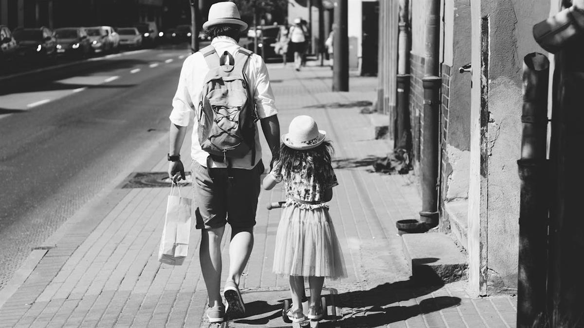 女兒要450元買直笛！ 爸不給錢還嗆「這句」 網氣轟：沒錢別生