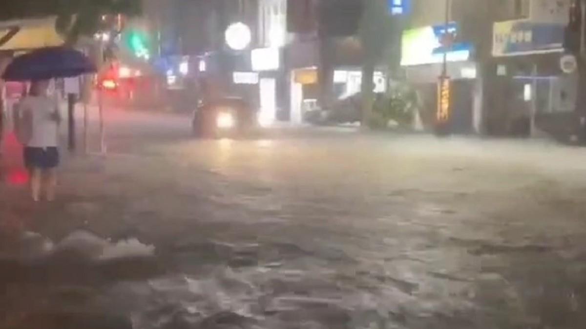 大雨不給走「30多輛車慘泡水」 煙波飯店：房費全免會賠償