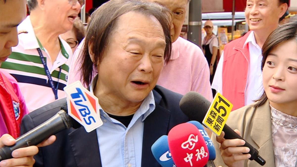 中共軍艦甲板驚見「從從容容」 王世堅：台灣也不是省油的燈