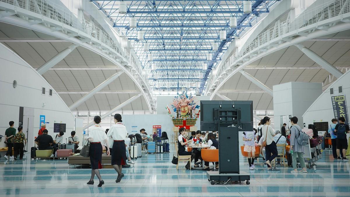 靠中國的都跌坐在地上！ 謝金河點名「這7檔」：股價都很慘