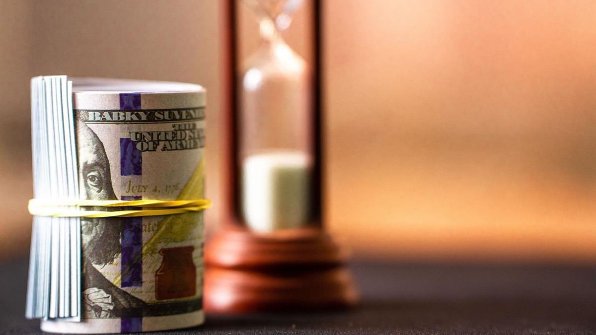 你站在高岡往哪看～？達人：00980T 美股市值+10年期美債 隨漲亦抗跌