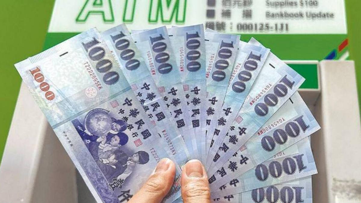 普發1萬剩9千！ 她曝ATM領錢「1慘況」：取消交易也沒用
