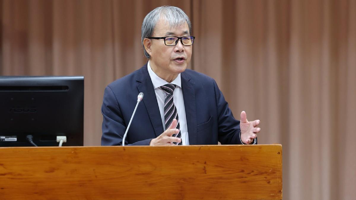 教練性侵32童「重判464年」！ 鄭英耀震怒：會放在網上