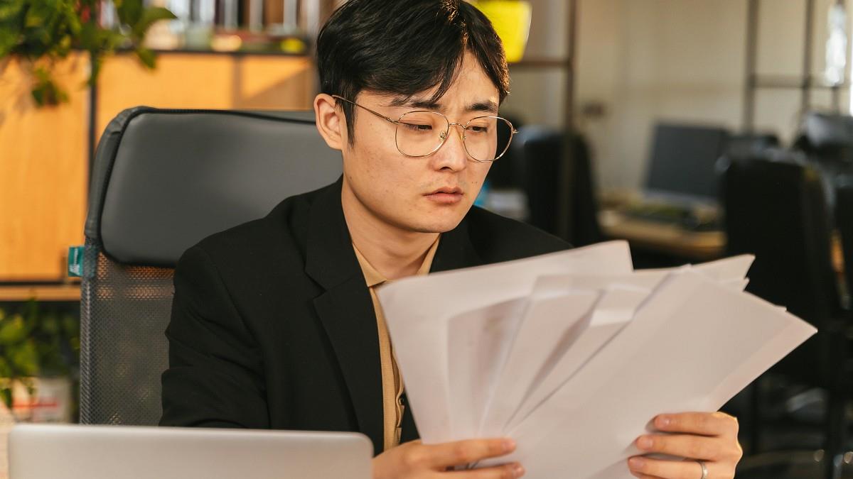 特休用完送「全薪病假」 他曝公司超佛福利  網笑：你敢用？