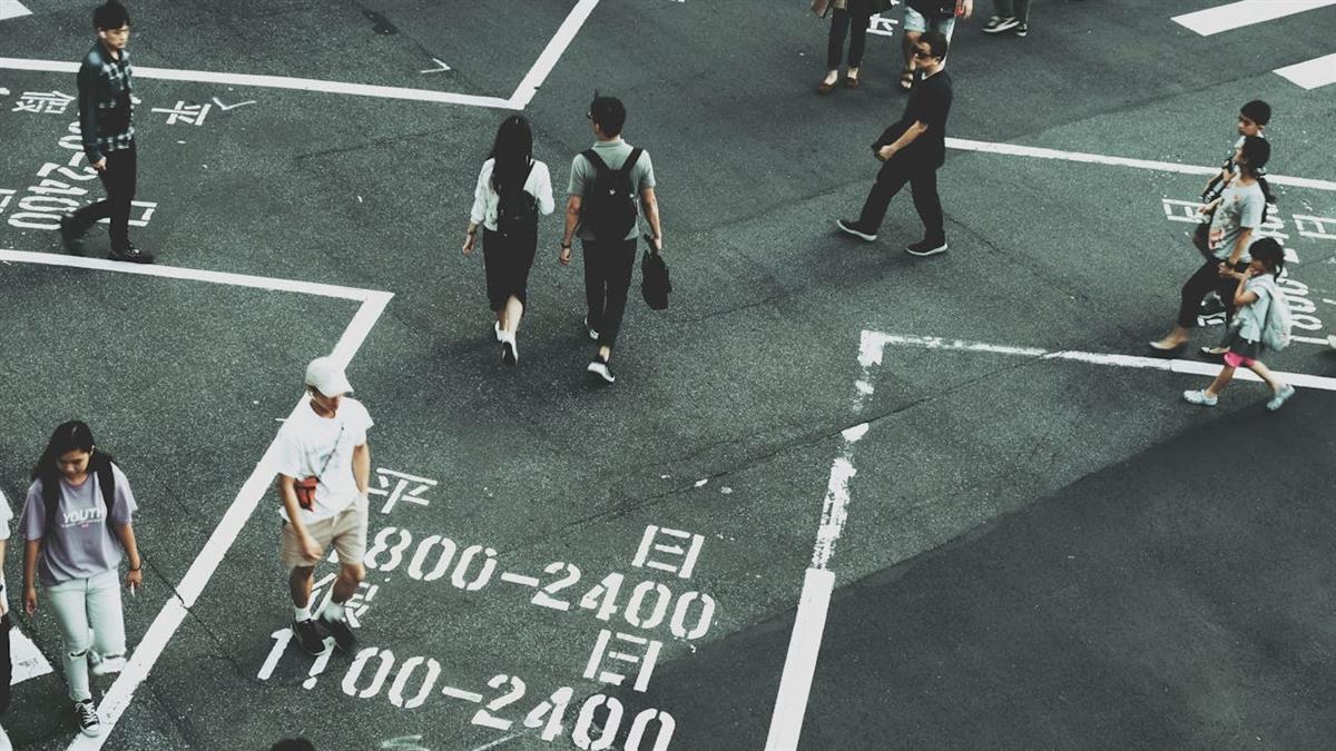 台灣經濟成長「科技業天堂、其他在地獄」？ 網嘆：兩個世界