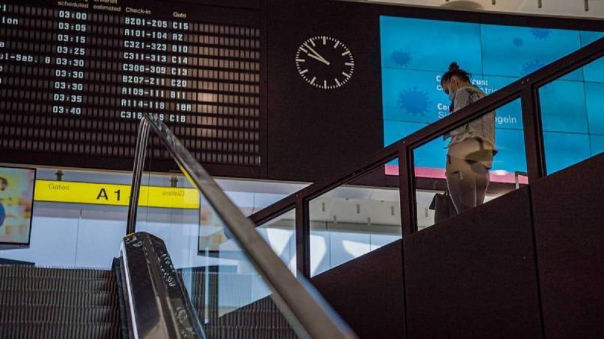 出國旅遊貪方便「申領1證件」 恐秒丟台灣身分 移民署證實了