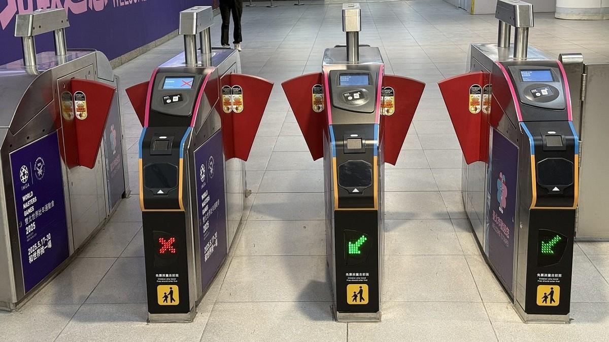 北捷「QR碼進站」將與公車系統同步開放 iPhone黑屏過閘明年7月上路