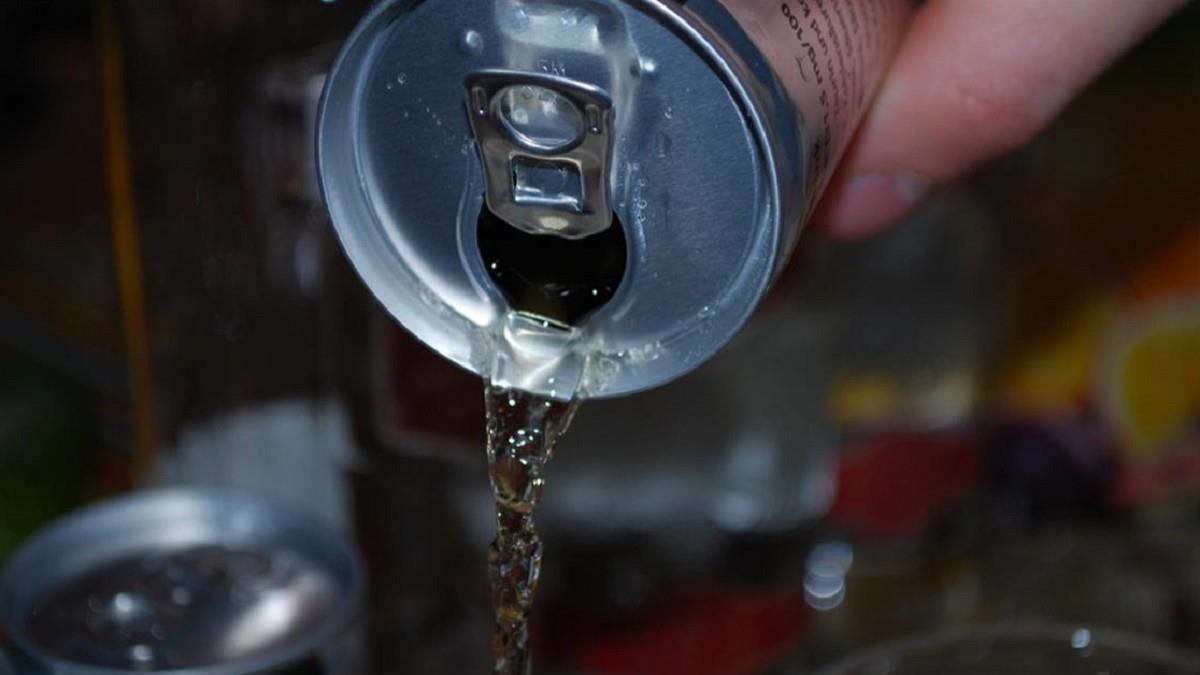 台灣小學生流行喝「能量飲料」 她痛批：病態的文化