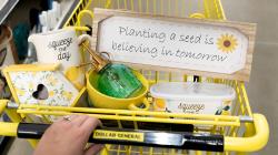 AI股輸了？ 今年最猛飆股竟是「窮人通路」 背後原因曝光