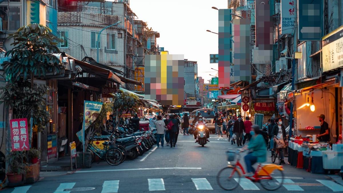 逛北部1商圈驚覺「看不到台灣人」！ 網曝超狂消費力：都在買黃金