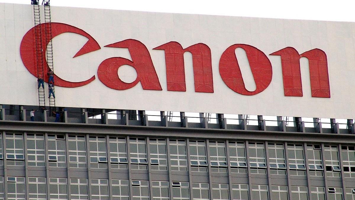 佳能中國撒幣大裁員！ 員工互道恭喜：一夜暴富