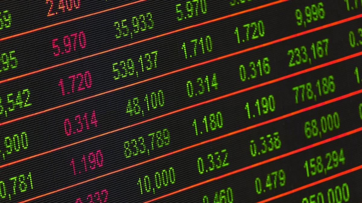 砸200萬拚買房基金翻倍！ 一度慘賠40%超崩潰 他勸世：夢裡都綠K