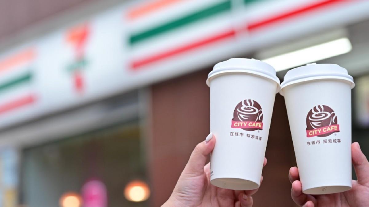 週末咖啡優惠來了！ 7-11「買1送1」 全家加19元多1杯